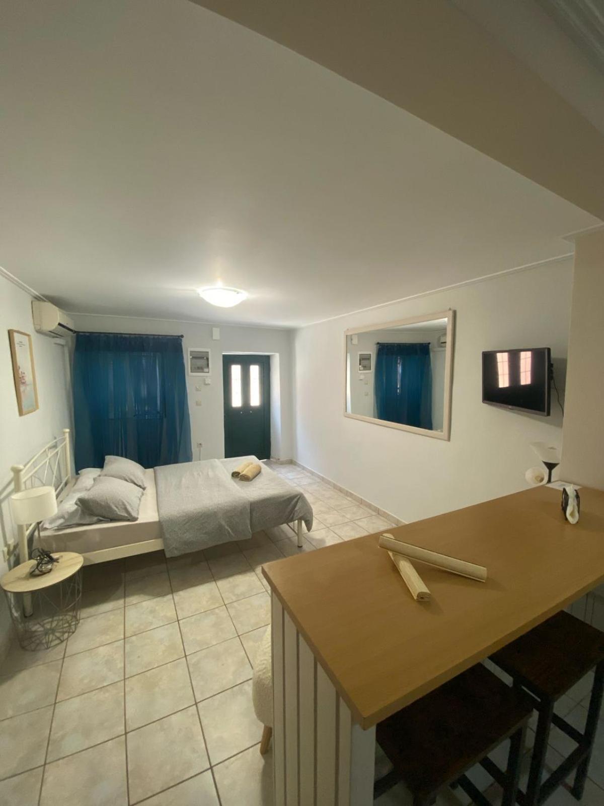 M&C Studio Mantouki Corfu  Exterior photo